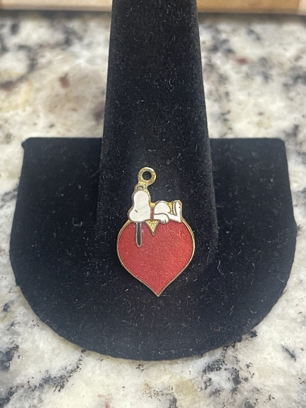 Vintage Aviva Peanuts Snoopy Heart Enamel Cloisonne' Charm Pendant